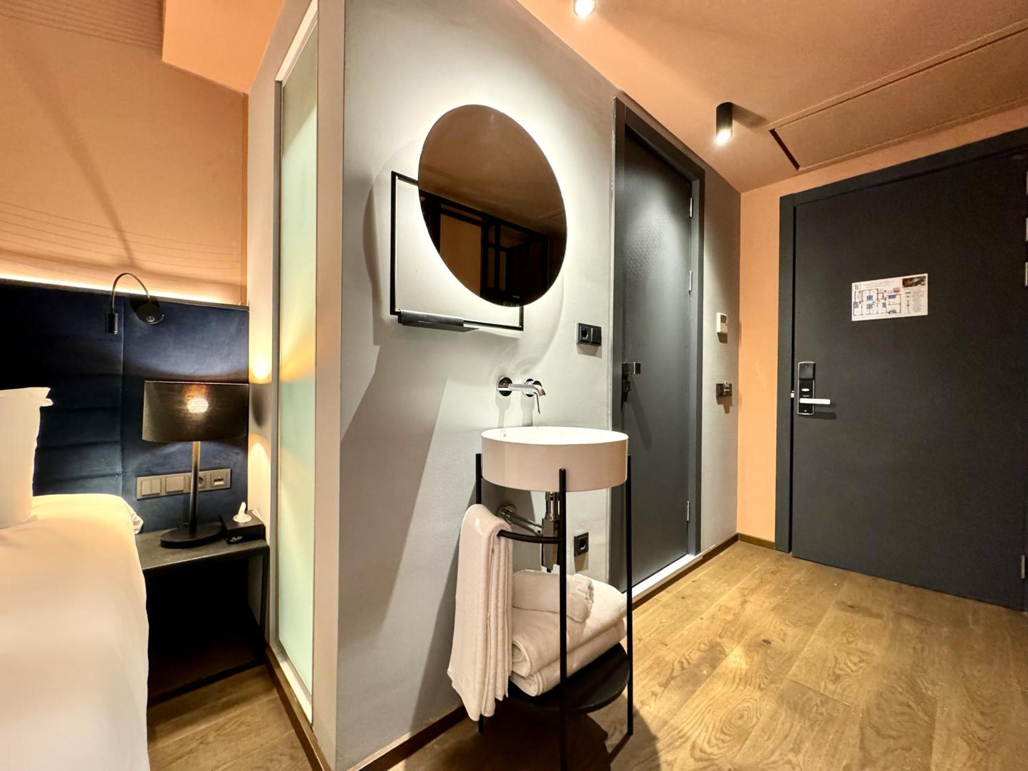 Tbilisi Edition - Design Hotel & Private Spa Exteriér fotografie